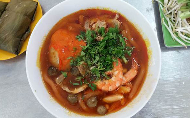 Chị-Liên---Bánh-Canh-Cua-Bột-Gạo-&-Súp-Cua-Trứng-Bắc-Thảo---Phan-Văn-Trị