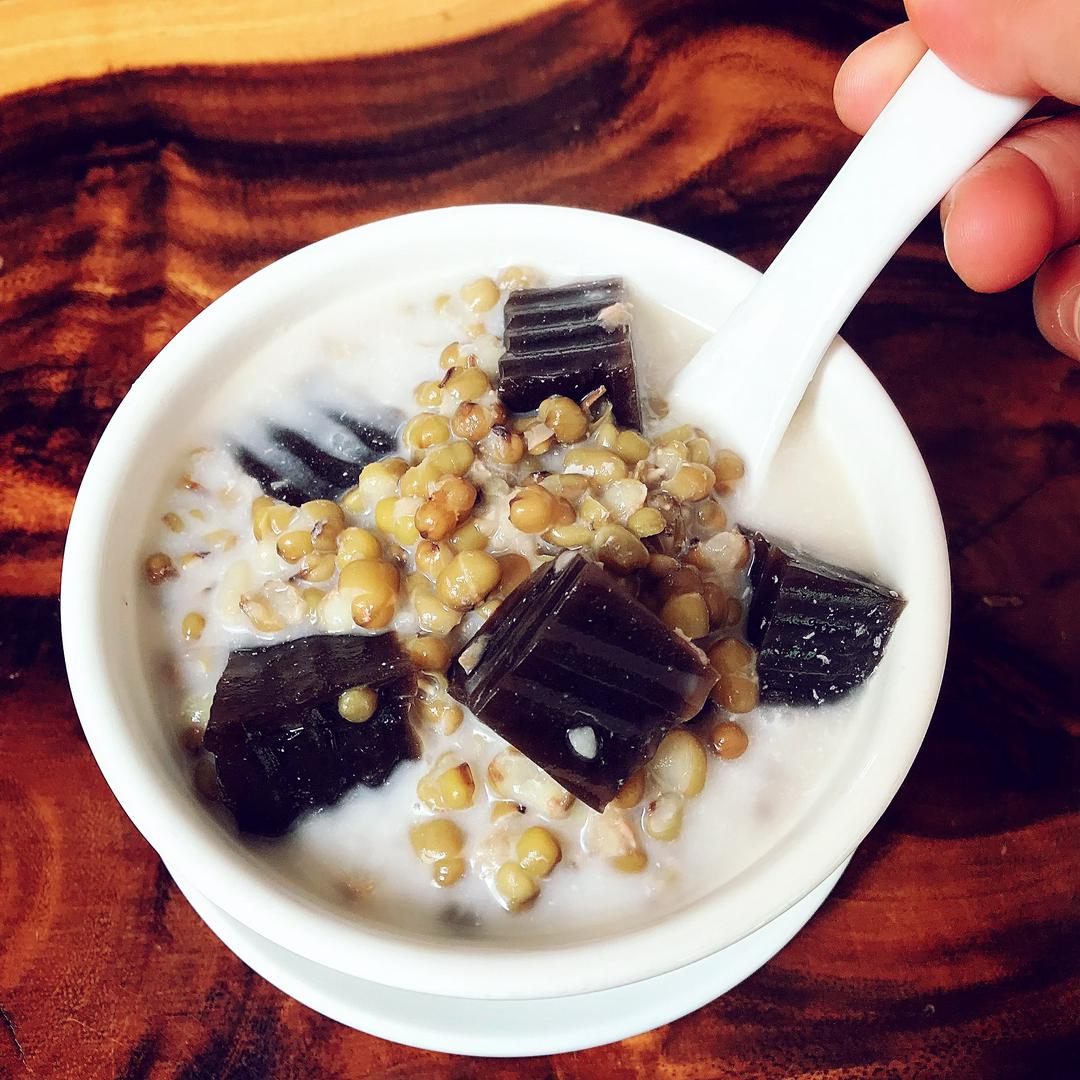 che-au-xanh-suong-sao-cot-dua