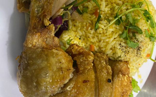 khanh-map-com-ga-xoi-mo-com-suon-cong-nuong-tinh-lo-10