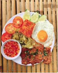 com-tam-tuan-kiet-linh-trung