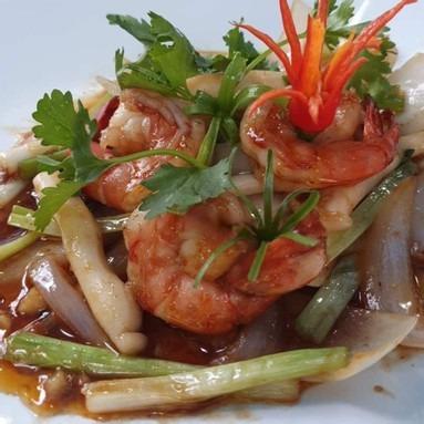 com-chien-hai-san-xao-sa-te