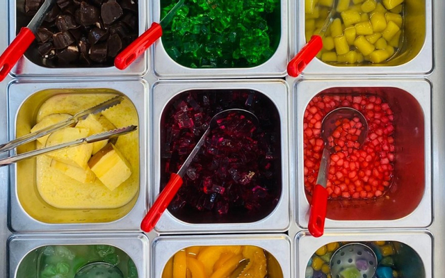 tra-sua-bee-tea-tra-trai-cay-tuoi-nguyen-uc-canh