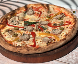 Quattro stagioni pizza