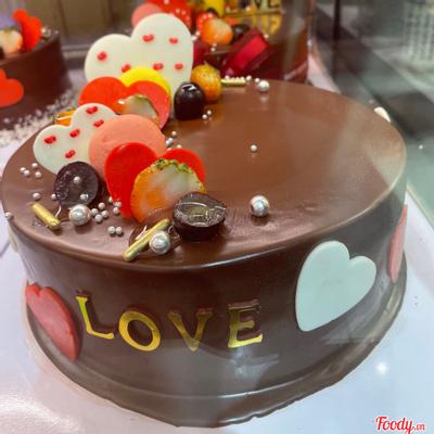 banh-kem-sua-tuoi-so-co-la-20cm