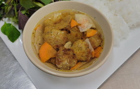 bun-cha-huy-ngan-co-nhue