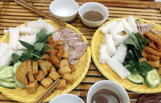 bun-au-mam-tom-ngoc-ha-le-quang-inh