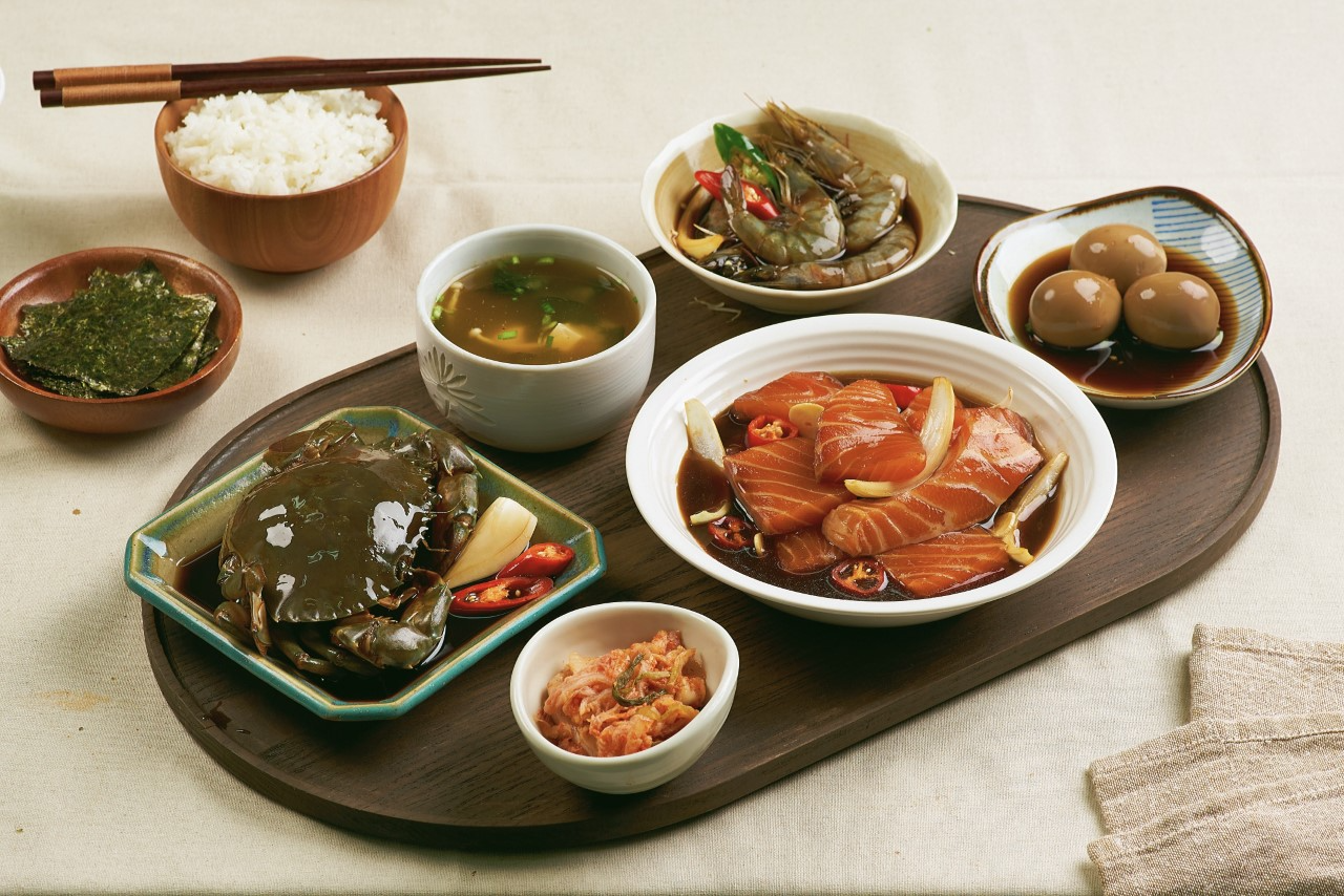 Cô-Thảo-Tôm-Cá---Cá-Hồi-Ngâm-Tương