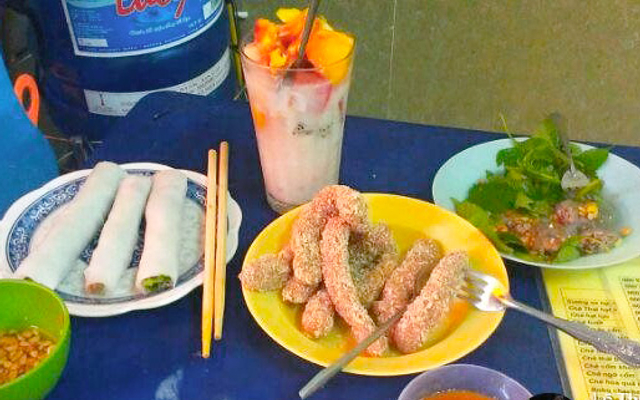 Quán-Thanh---Chè-&-Ăn-Vặt---Trần-Huy-Liệu