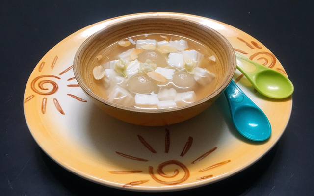 Quán-Cô-Dung---Chè-Khúc-Bạch---Điện-Biên-Phủ