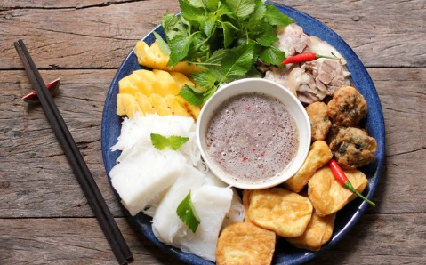 bun-au-mam-tom-a-troc-tan-ky-tan-quy