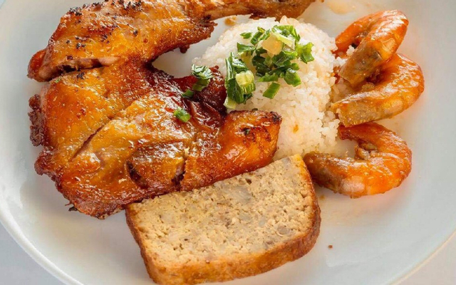 com-tam-hoang-gia-buu-inh