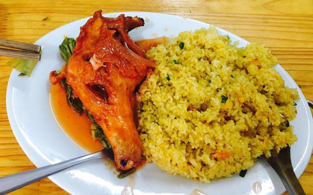 com-ga-xoi-mam-con-lac-trung