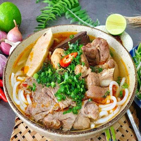Hình ảnh Chú Bình - Bún Bò & Mì Quảng - Hoàng Sa