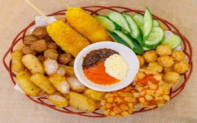 Xiên-Que-379---Cá-Viên-Chiên-Nước-Mắm---Đường-Số-26