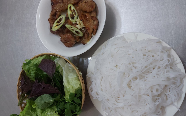 bun-cha-lien-beo-ngo-van-huong