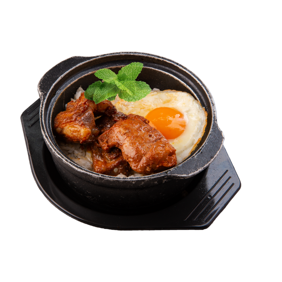 com-tam-suon-nuong-trung-op