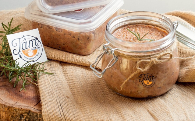Tâm-Cook---Bánh-Mỳ-Pate-Cột-Đèn-Hải-Phòng---Nhân-Hoà