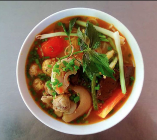 hong-hanh-bun-bo-bun-rieu-thoi-hoa