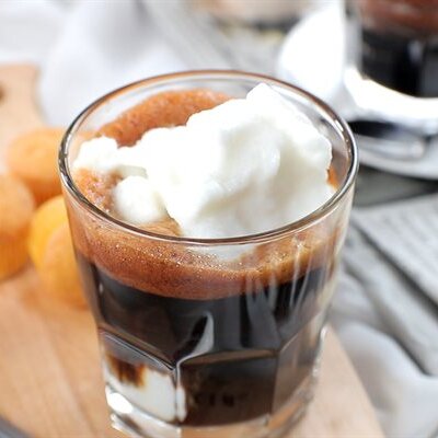 ca-phe-muoi-co-hai-nguyen-thi-ang