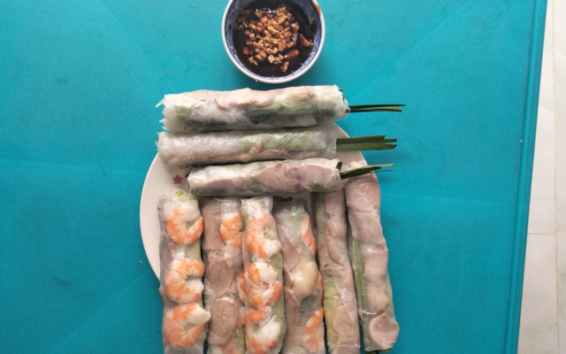 Gỏi-Cuốn-Cô-Êm---Đường-Số-9