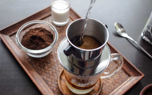 the-nau-coffee-tran-thi-bay