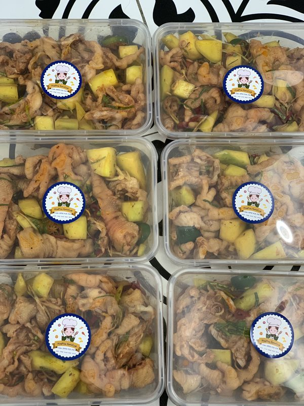 miumiu-homecook-hoang-hoa-tham