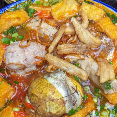 bun-rieu-cua-top-mo-huyen-anh-nguyen-quy-uc