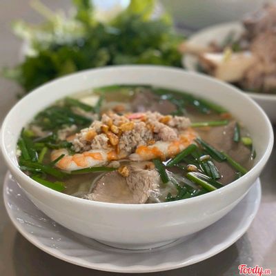 huy-khanh-hu-tiu-nam-vang