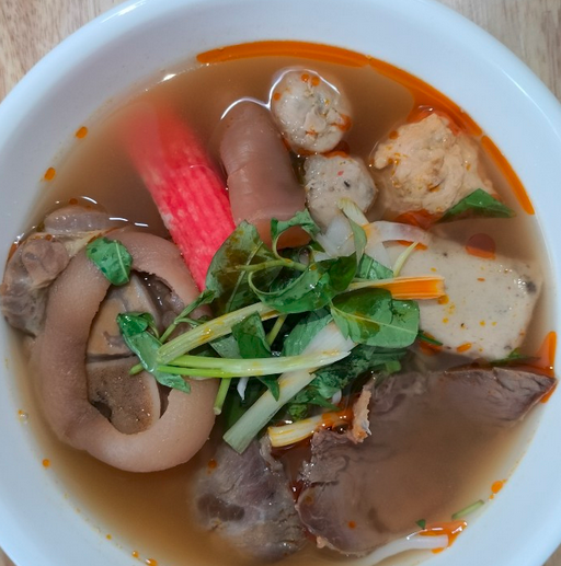 bun-bo-hue-hien-ai-nguyen-thi-kieu
