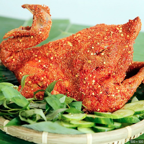 tran-thu-ga-nuong-muoi-ot-bo-kho-trung-lan