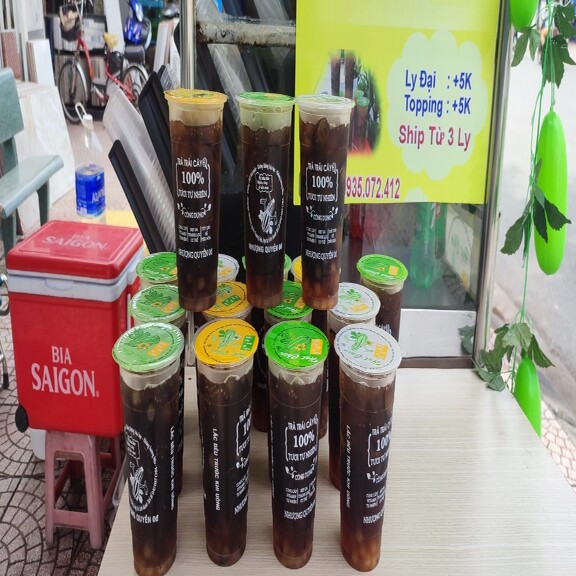 tra-bi-ao-hat-chia-pham-the-hien