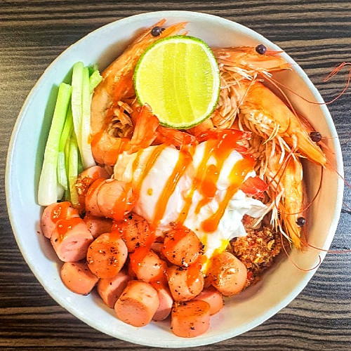 mi-xao-com-tron-viet-han-pham-van-chieu