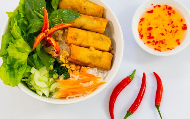 bun-thit-nuong-co-my-uong-so-16