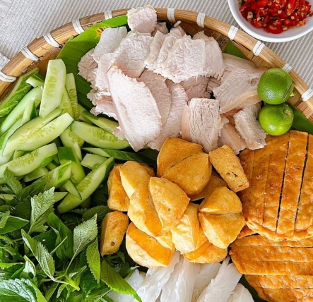 bun-au-met-9-ban-ao-linh-am