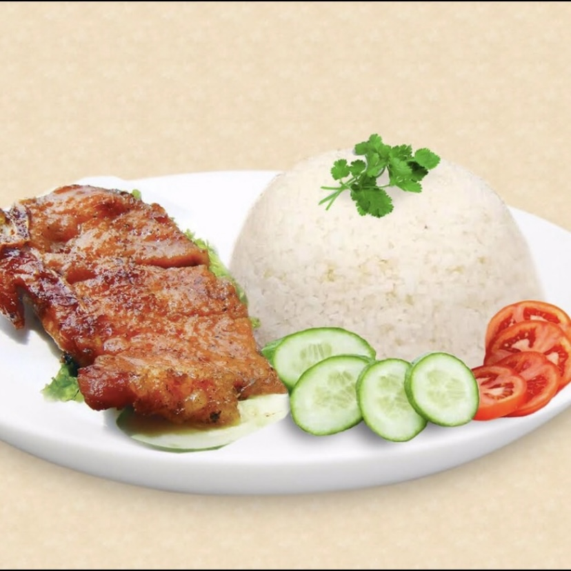 tri-kom-quan-com-tam-an-vat-nguyen-thi-kieu