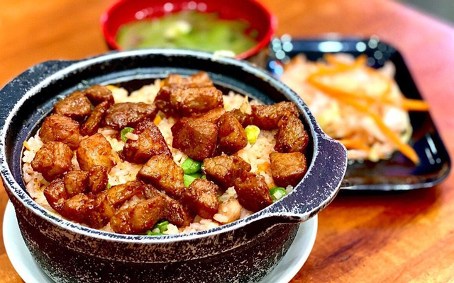 bao-bao-com-tron-va-o-an-han-quoc-sai-ong