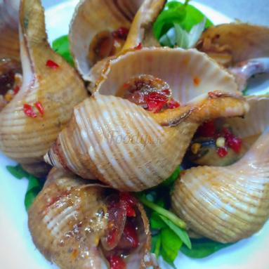 oc-nhung-nuong-muoi-ot