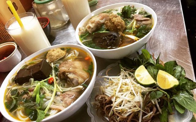 huong-giang-bun-bo-hue-tran-ien