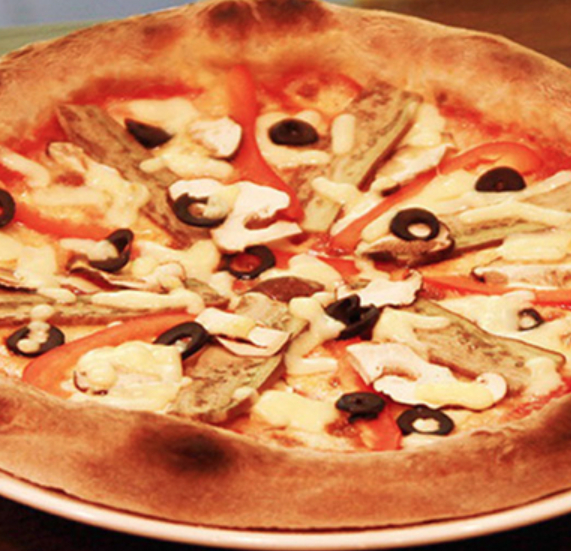 italiani-s-pizza-diamond-plaza