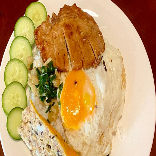 com-tam-ngo-la-xuan-oai