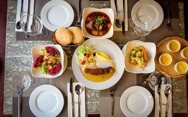 rome-deli-italian-foods-trang-tien