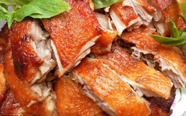 Tiệm-Quay-Bảo-An---Vịt-&-Heo-Sữa-Quay---Chợ-Xanh-KĐT-Định-Công