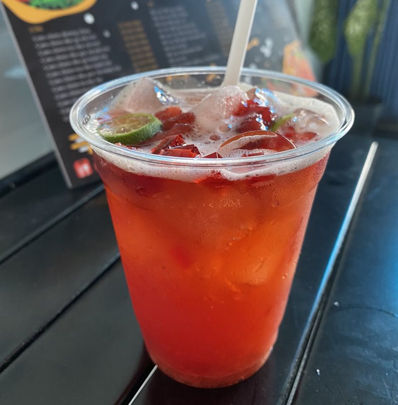 tiem-tra-maika-ho-xuan-huong