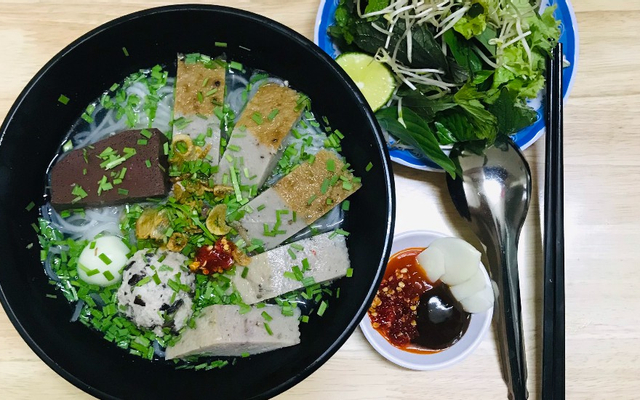 banh-canh-cha-ca-phu-yen-binh-tri-ong