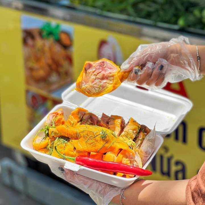 ga-u-muoi-minh-kha-foods-duong-quang-ham