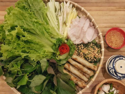 trung-vi-quan-bo-la-lot-ca-nuc-hap-inh-phong-phu