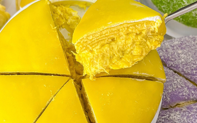 banh-crepe-sau-rieng-chan-ga-sot-thai-an-vat-bao-linh-nguyen-xuan-khoat