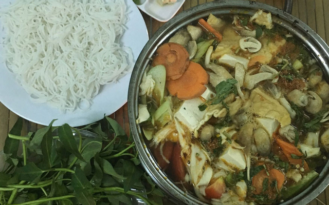 binh-an-com-lau-chay-nguyen-van-luong