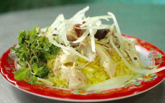 com-ga-tam-ky-nguyen-van-qua