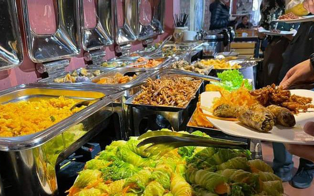 peace-vegan-buffet-chay-o-uong-nguyen-khuyen